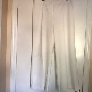 CHICO’S Stylish Creme Wide Leg Pant.  Size 2.5